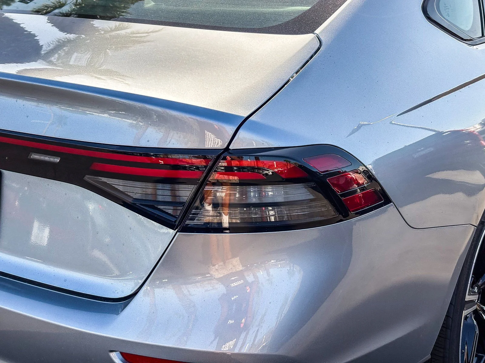 New 2026 Solar Silver Metallic Honda SE image 7