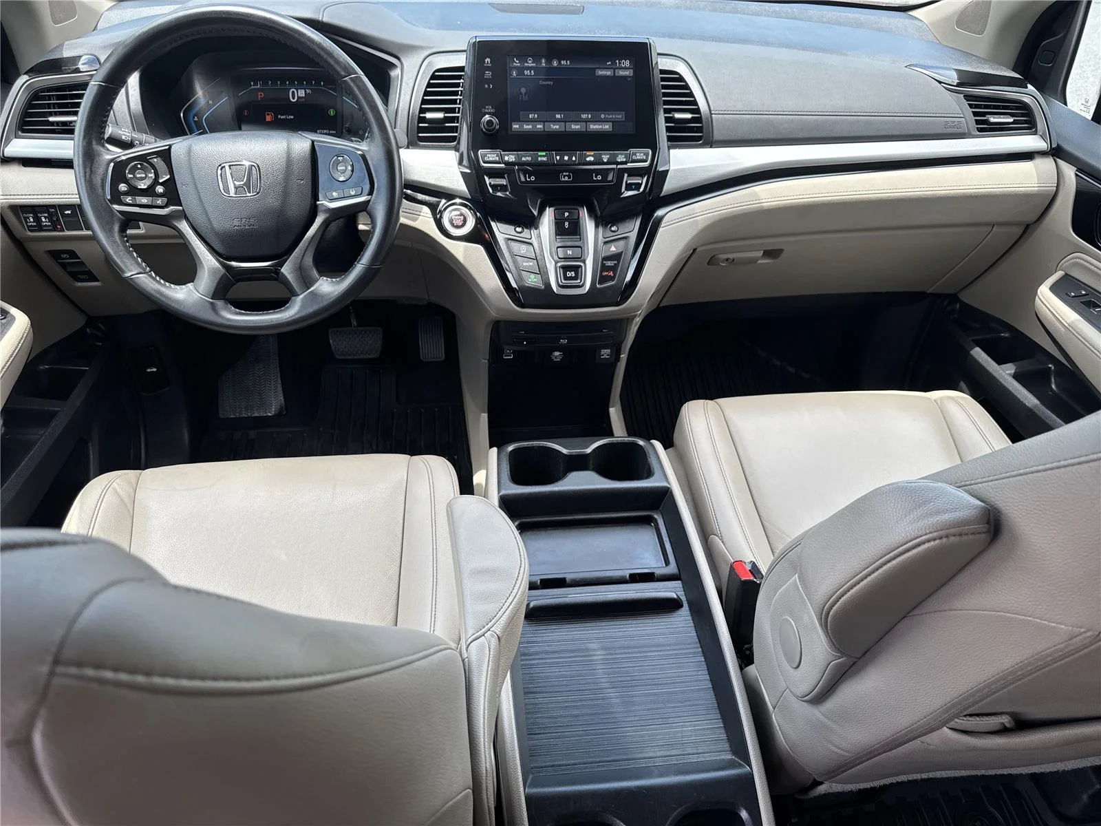 Used 2024 Radiant Red Metallic II Honda Touring image 14
