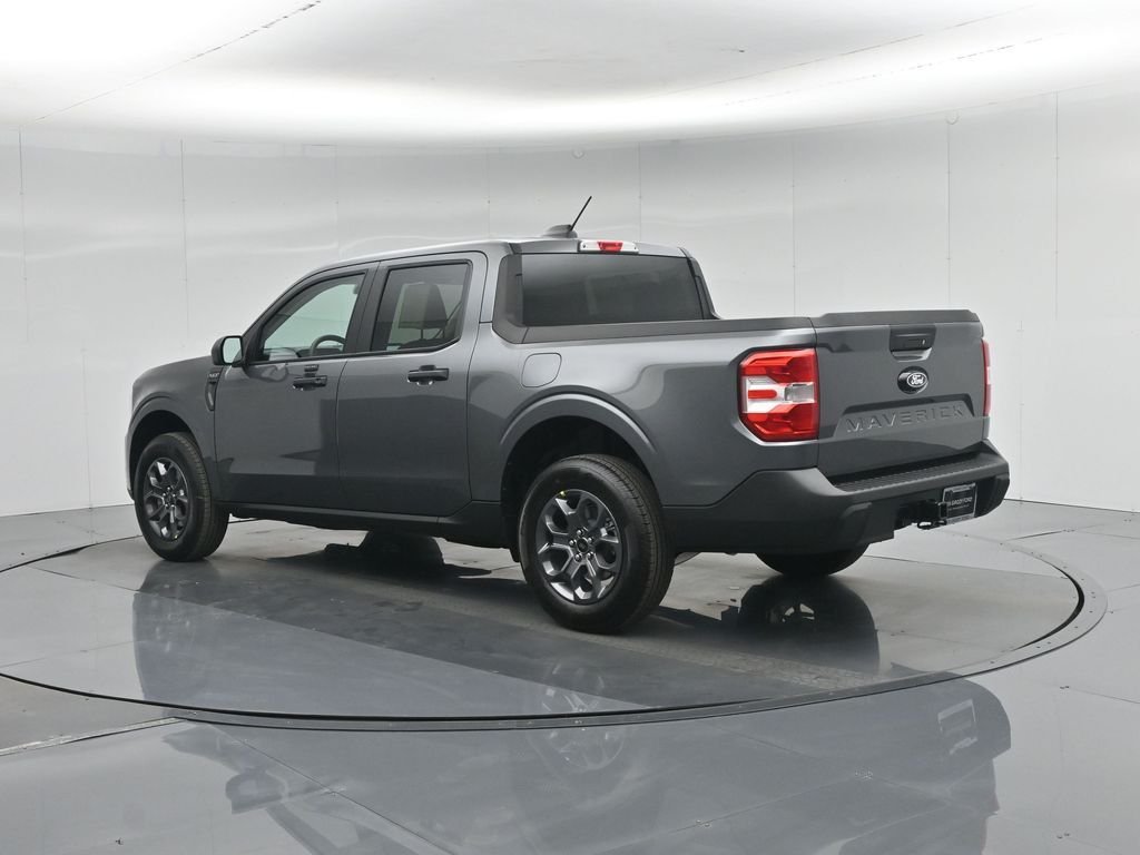 New 2026 Carbonized Gray Metallic Ford XLT image 30
