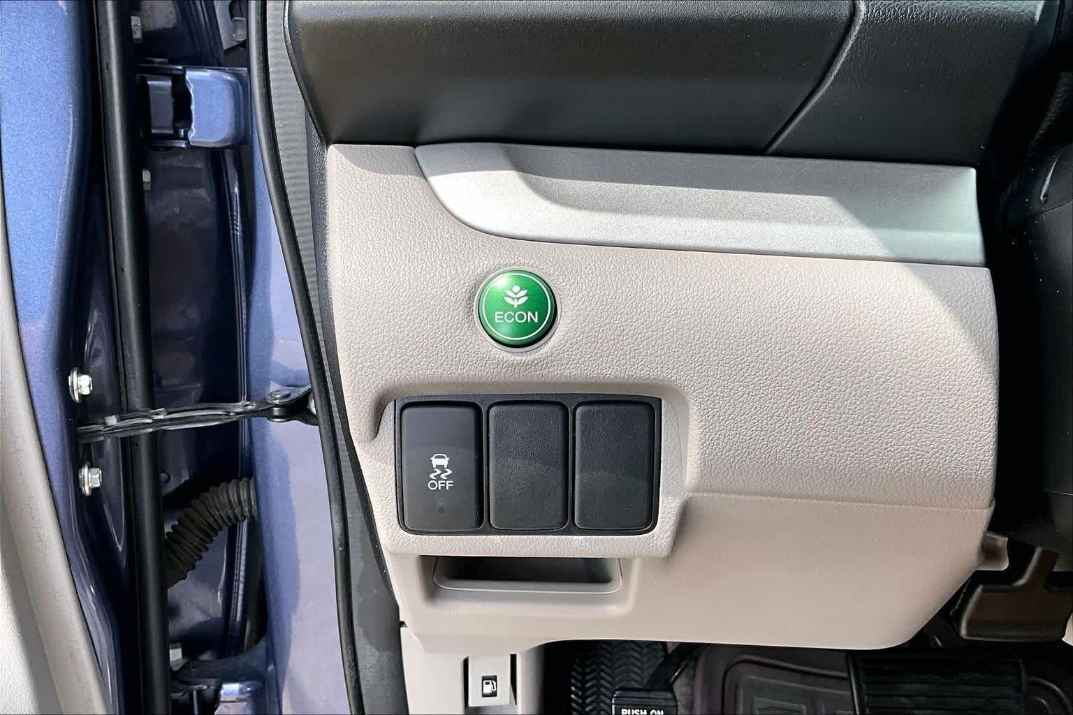 Used 2013 Twilight Blue Metallic Honda LX image 33