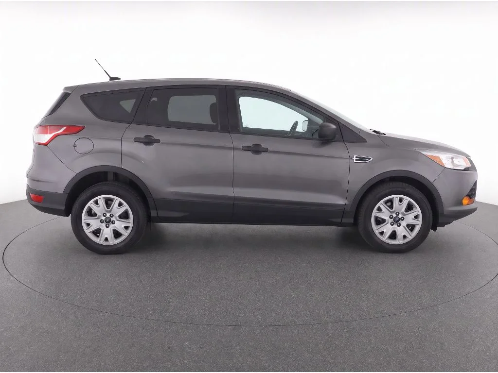 Used 2014 Sterling Gray Metallic Ford S image 8