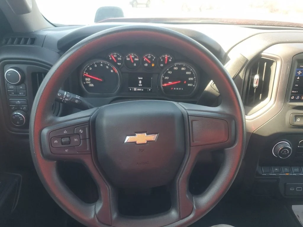 Used 2023 Red Chevrolet Custom image 21