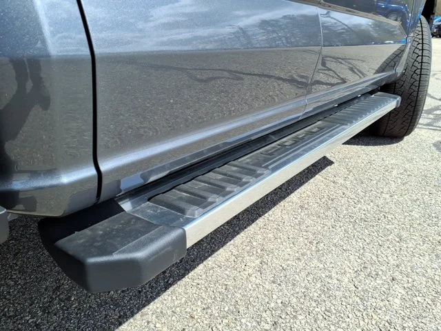 New 2026 Carbonized Gray Metallic Ford XLT image 29