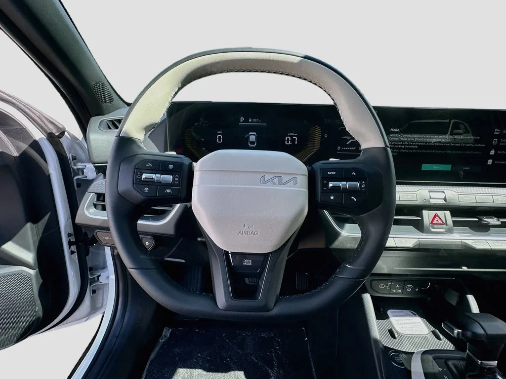 New 2026 Snow White Pearl Kia GT-Line image 11