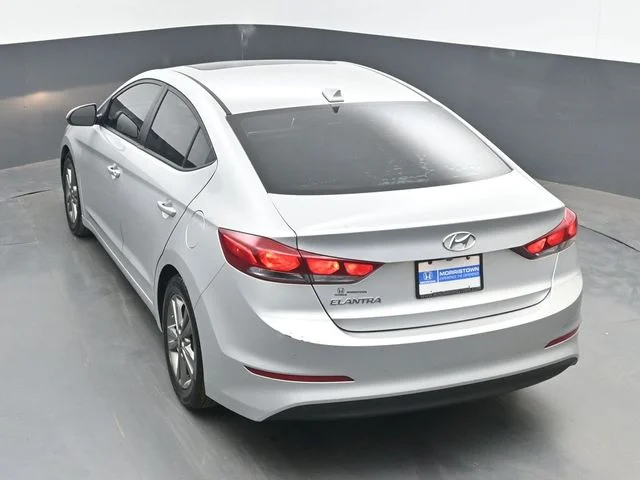 Used 2018 Silver Hyundai Value Edition image 35