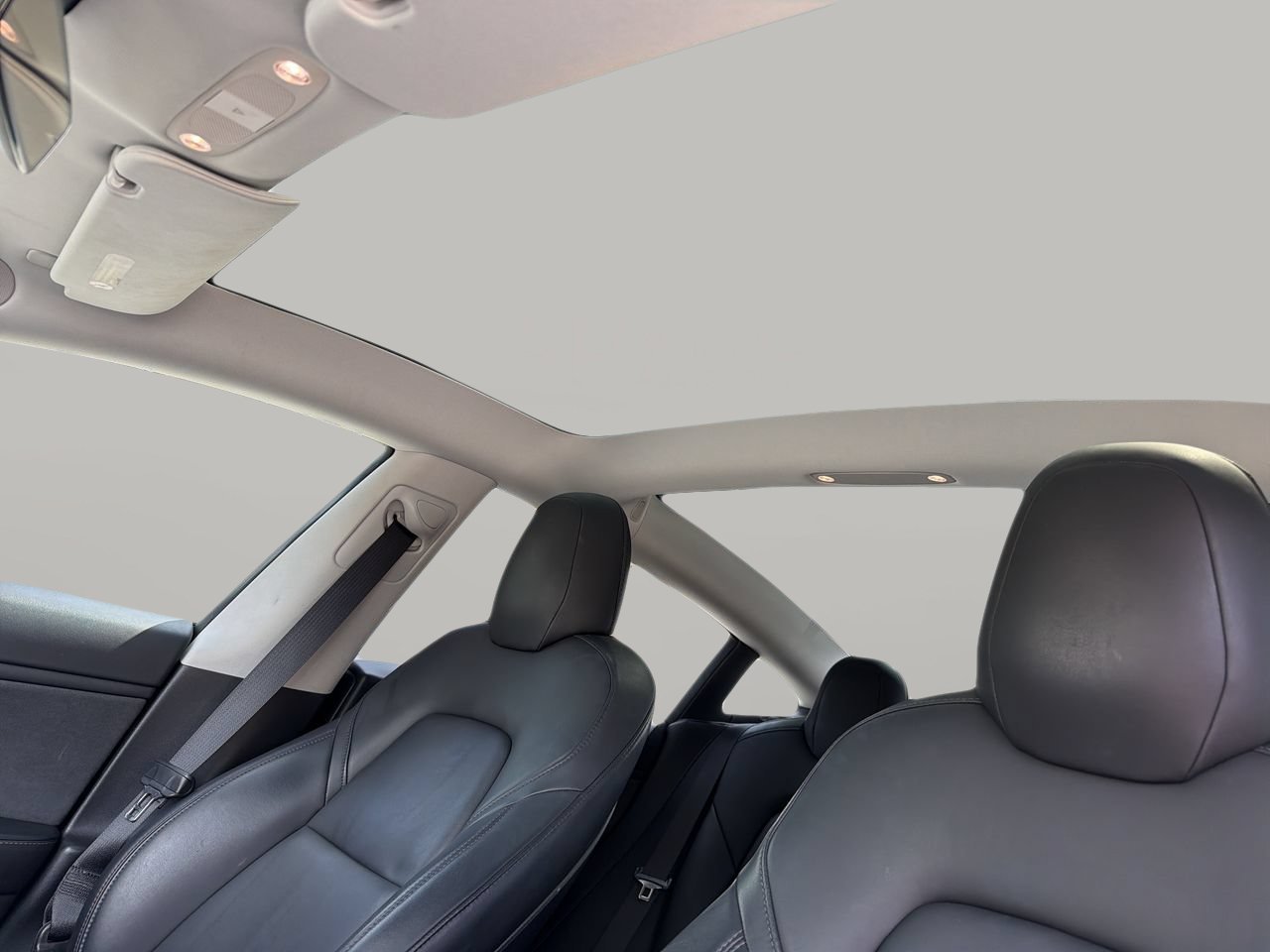 Used 2018 Black Tesla Long Range image 19