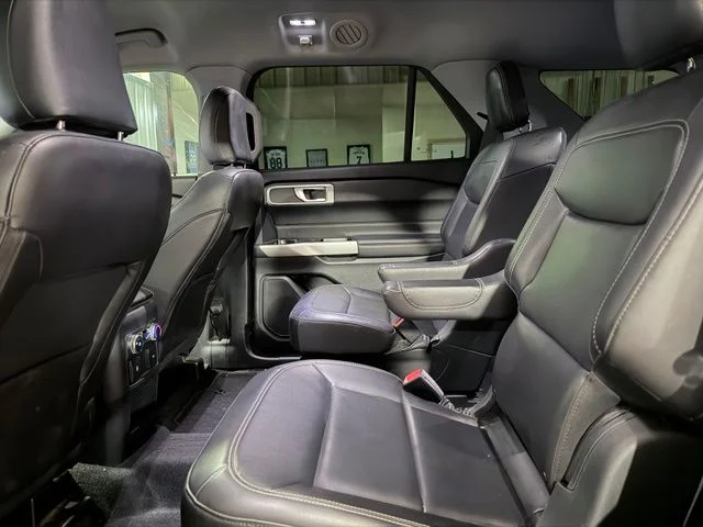 Used 2021 Gray Ford XLT image 14