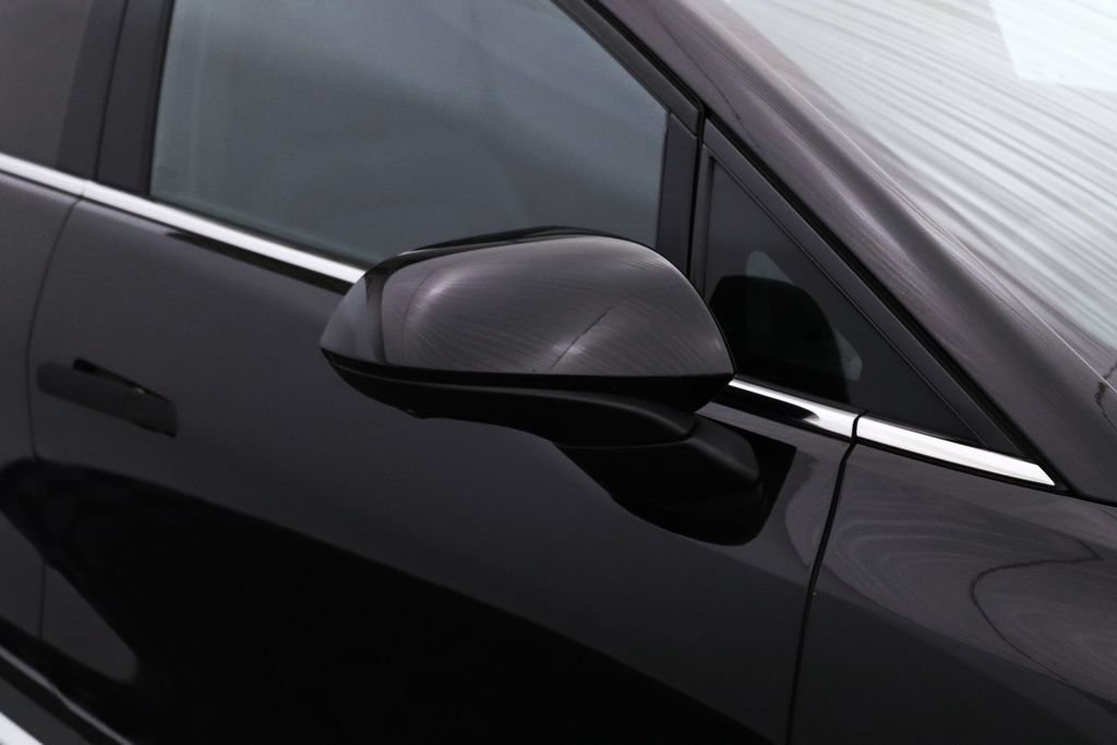2024 Chevrolet Equinox EV LT - Photo 8