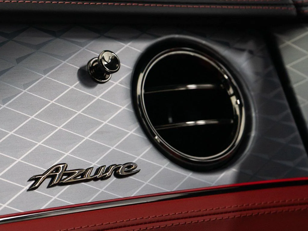 New 2026 Glacier White Bentley Azure image 37