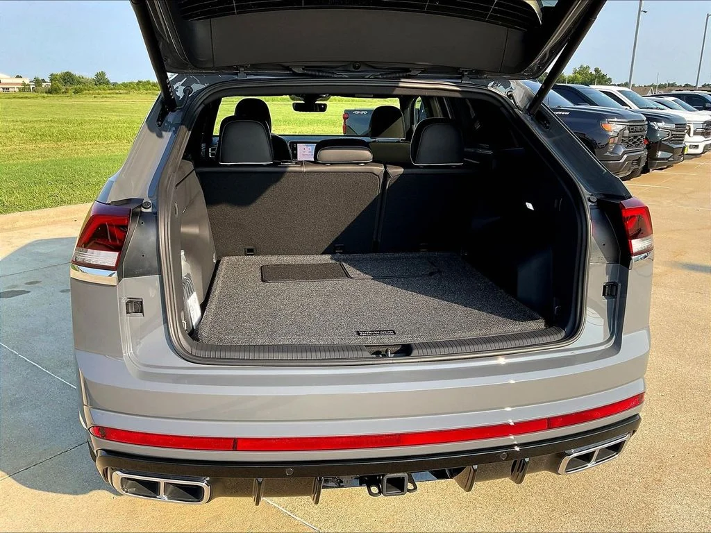 New 2026 Gray Volkswagen 2.0T SEL Premium R-Line image 18