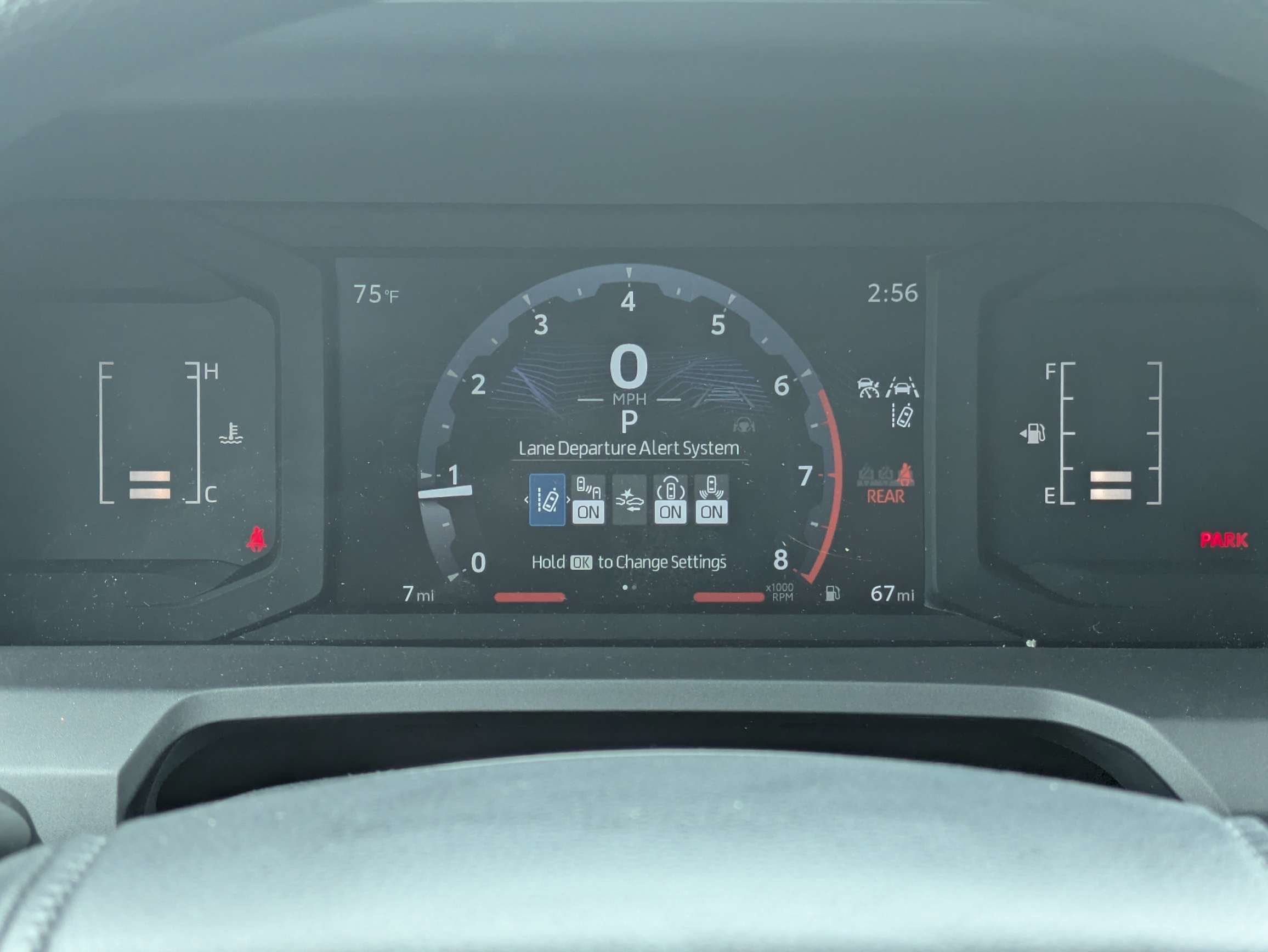 2026 Toyota Tacoma SR5 - Photo 24