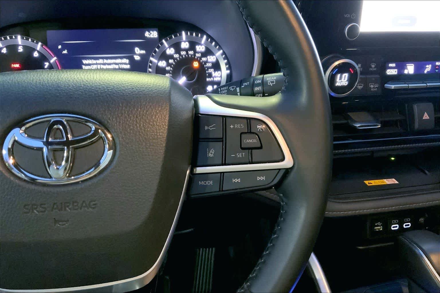 Used 2024 Wind Chill Pearl Toyota LE image 24