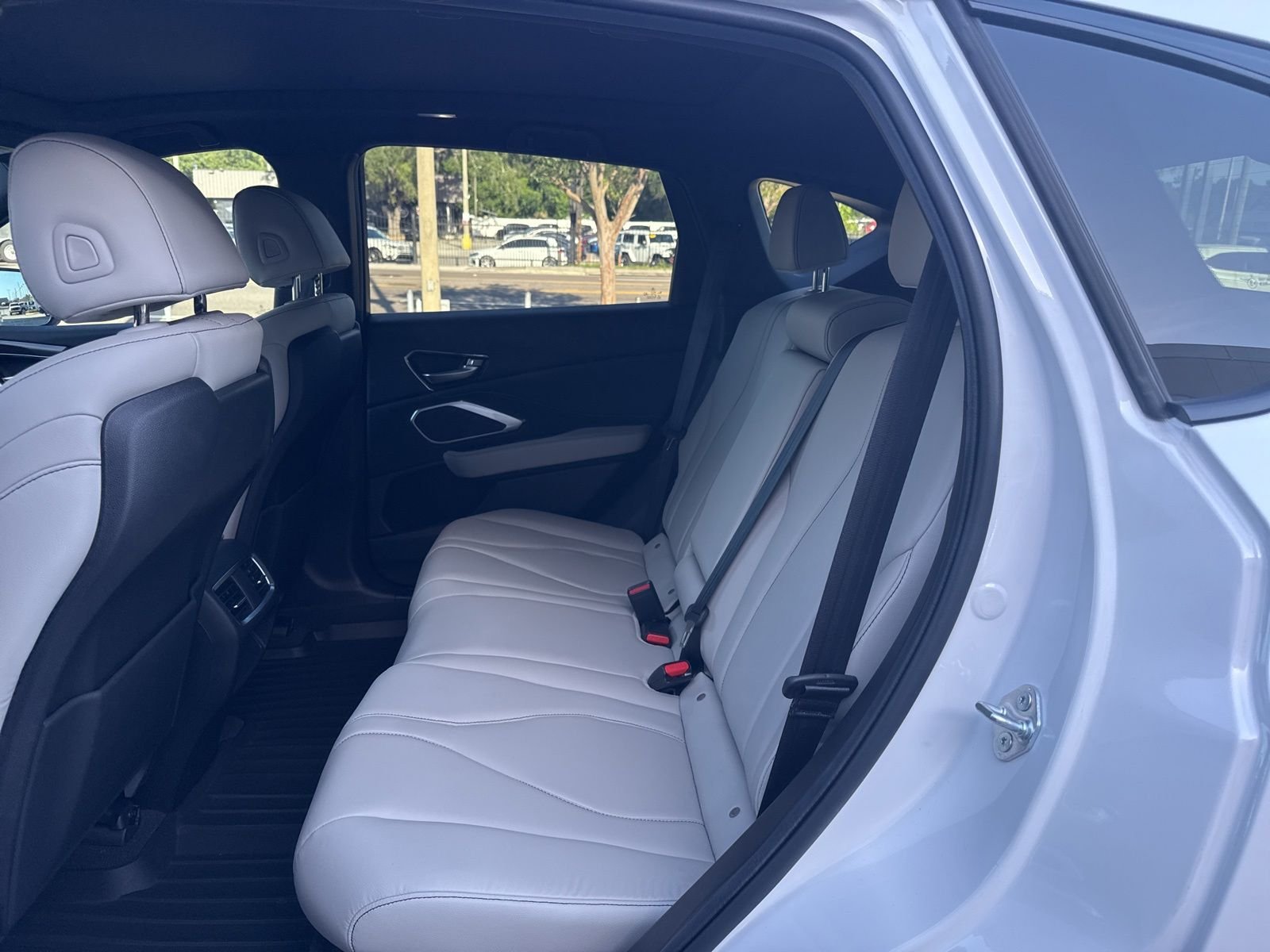 Used 2025 White Acura Base image 7