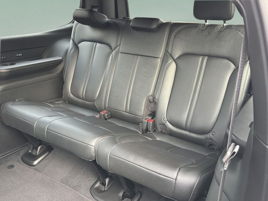 New 2026 Red Jeep Limited Altitude image 31