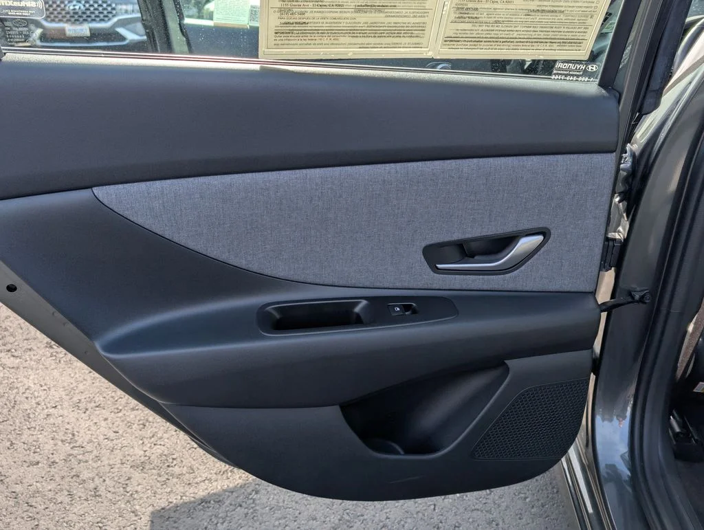 Used 2025 Gray Hyundai Limited image 15
