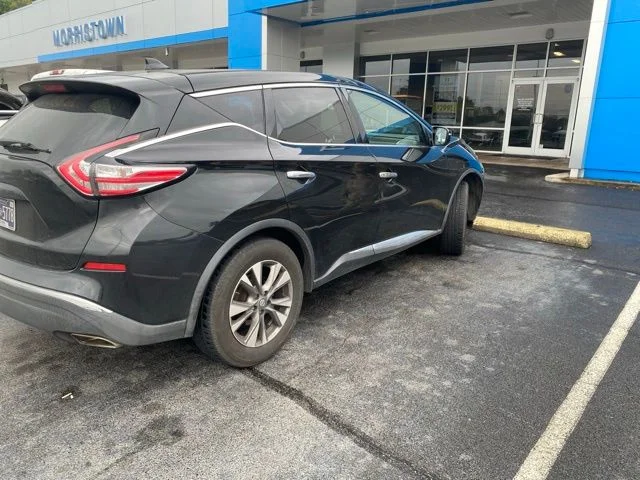 Used 2017 Black Nissan S image 3