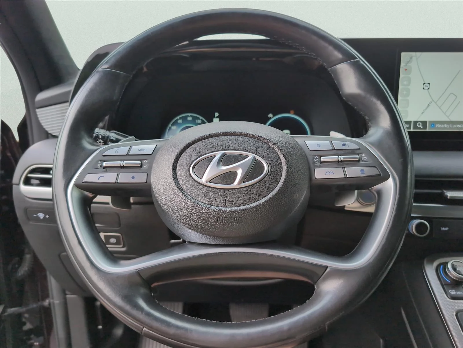 Used 2024 Sierra Burgundy Hyundai Calligraphy image 25