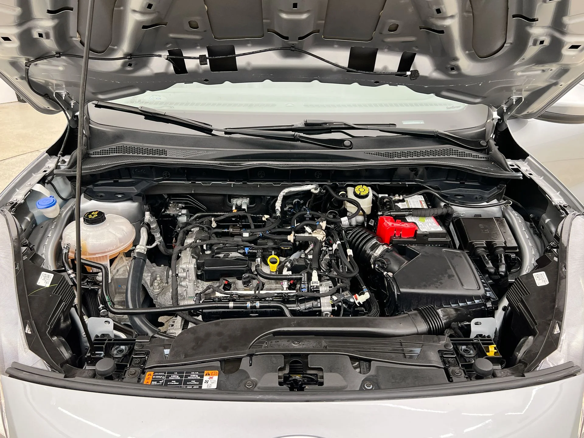 Used 2022 Silver Ford SEL image 36