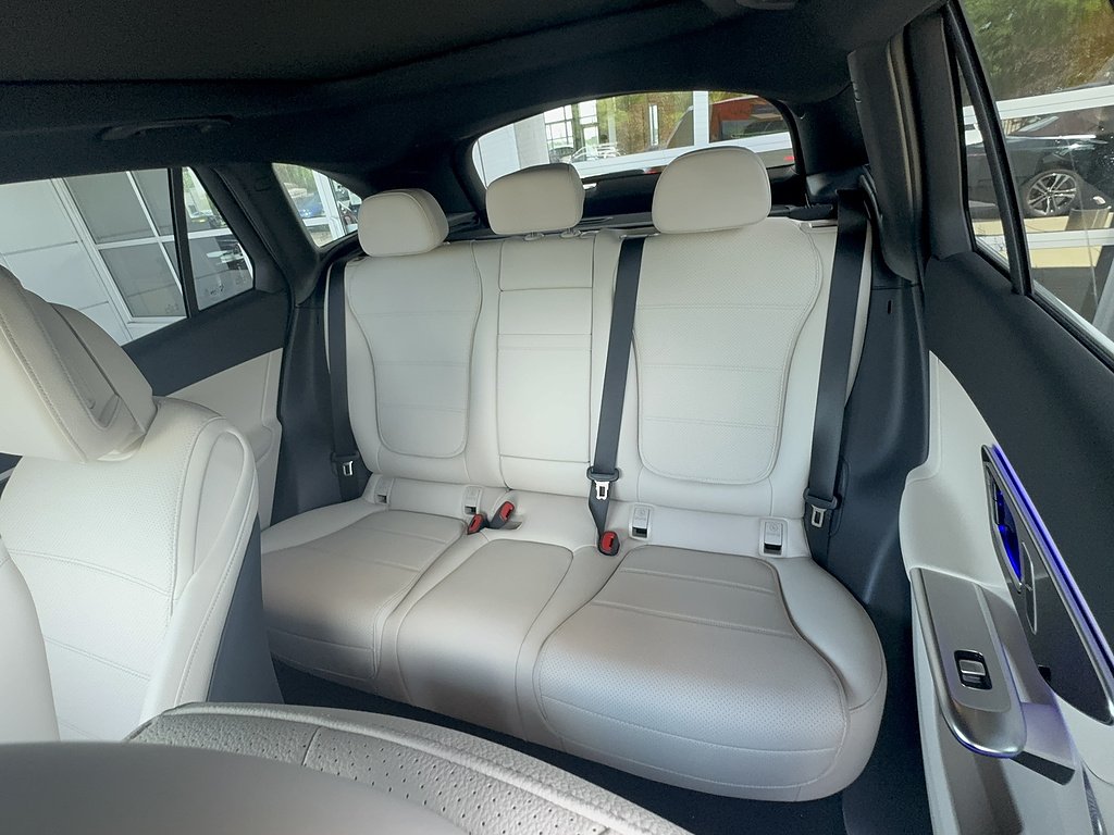 New 2026 Starling Blue Metallic Mercedes-Benz AWD GLC 300 4MATIC® 4dr SUV image 13