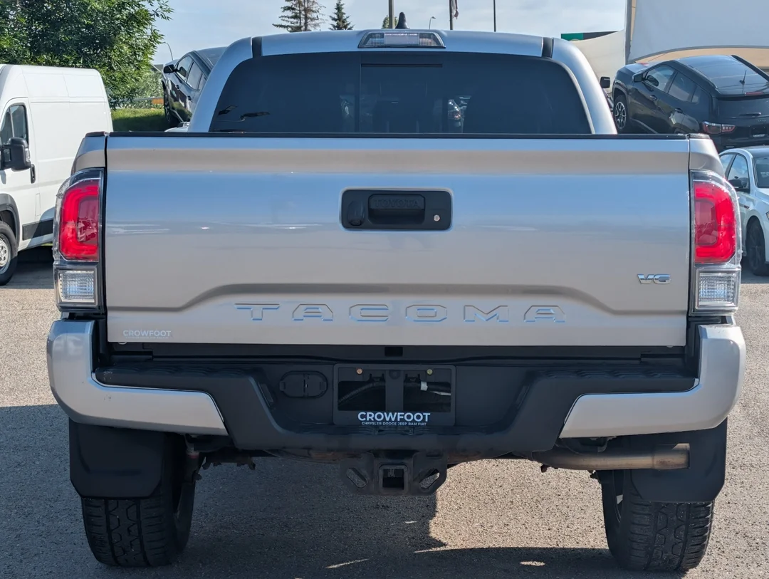 Certified Used 2020 Silver Toyota TRD Sport Double Cab - - 4WD - 8 Touch screen - Toyota Safety Sense - Lane Departure & More! image 7