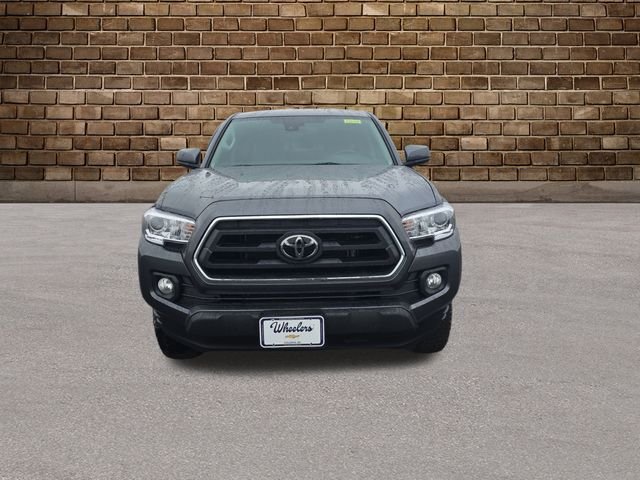 2021 Toyota Tacoma SR5 photo 2
