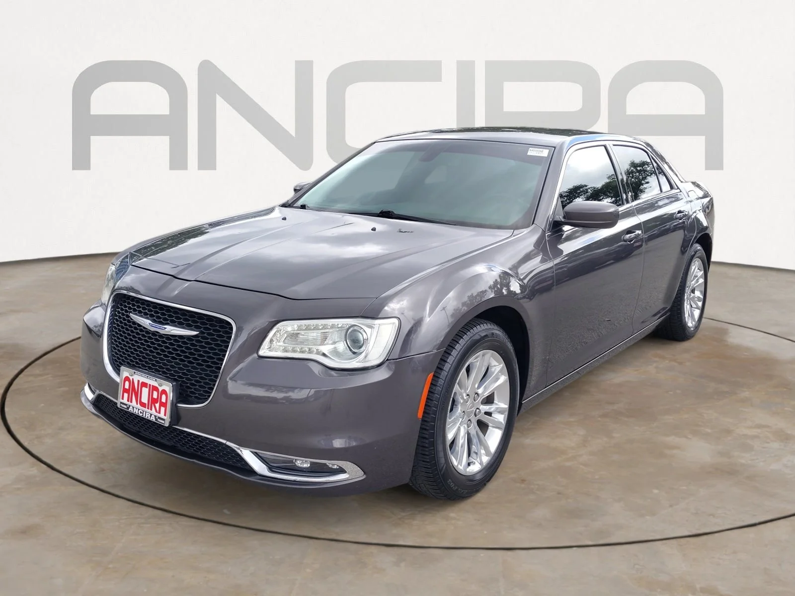 Used 2018 Granite Crystal Metallic Clearcoat Chrysler Touring image 8