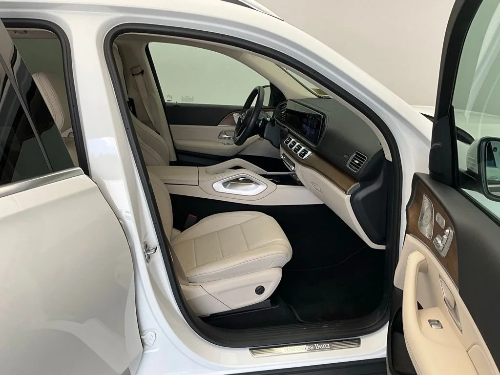 Used 2024 White Mercedes-Benz GLS 450 image 9