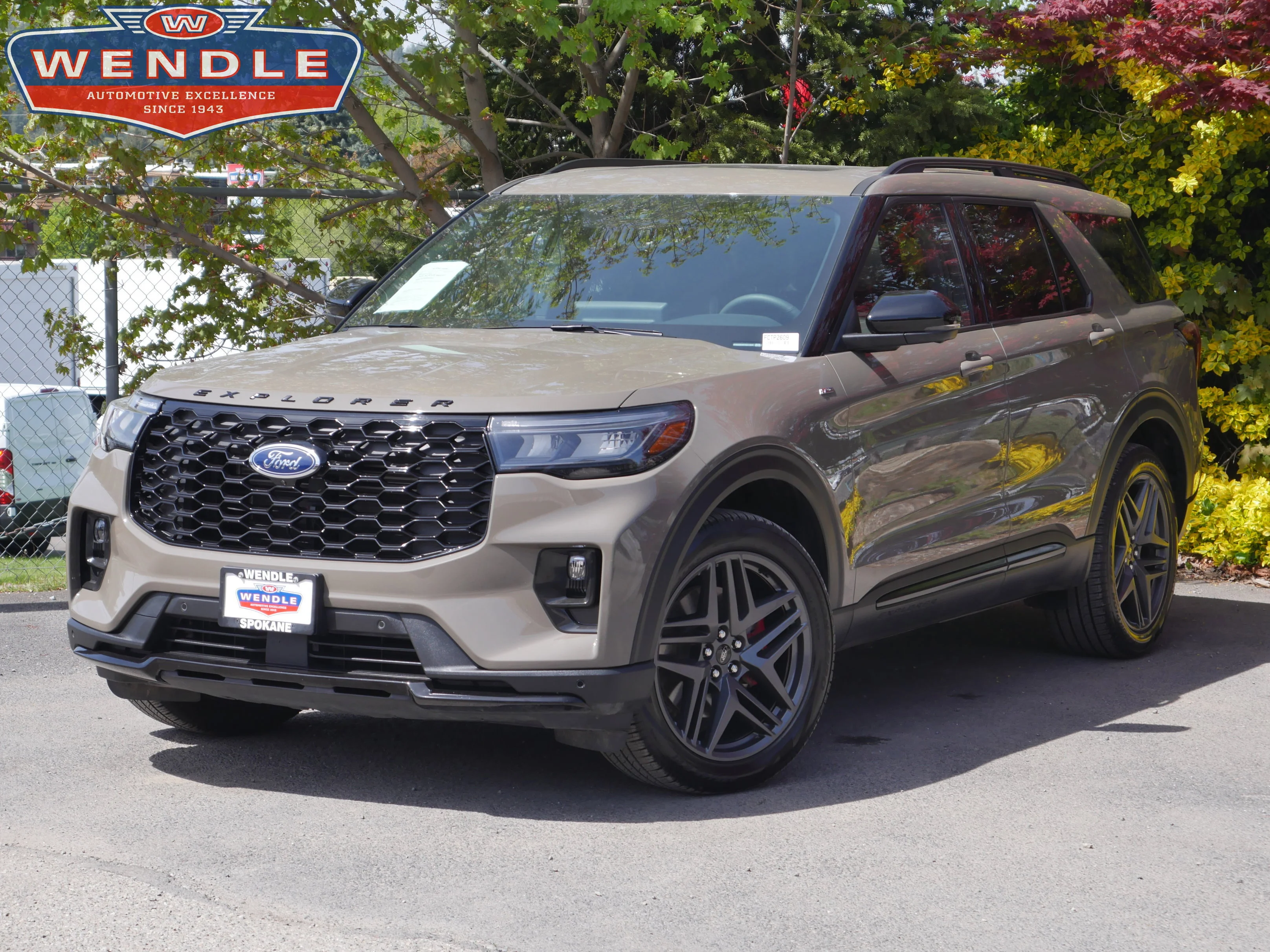 2026 Ford Explorer ST-LINE 4WD's photo