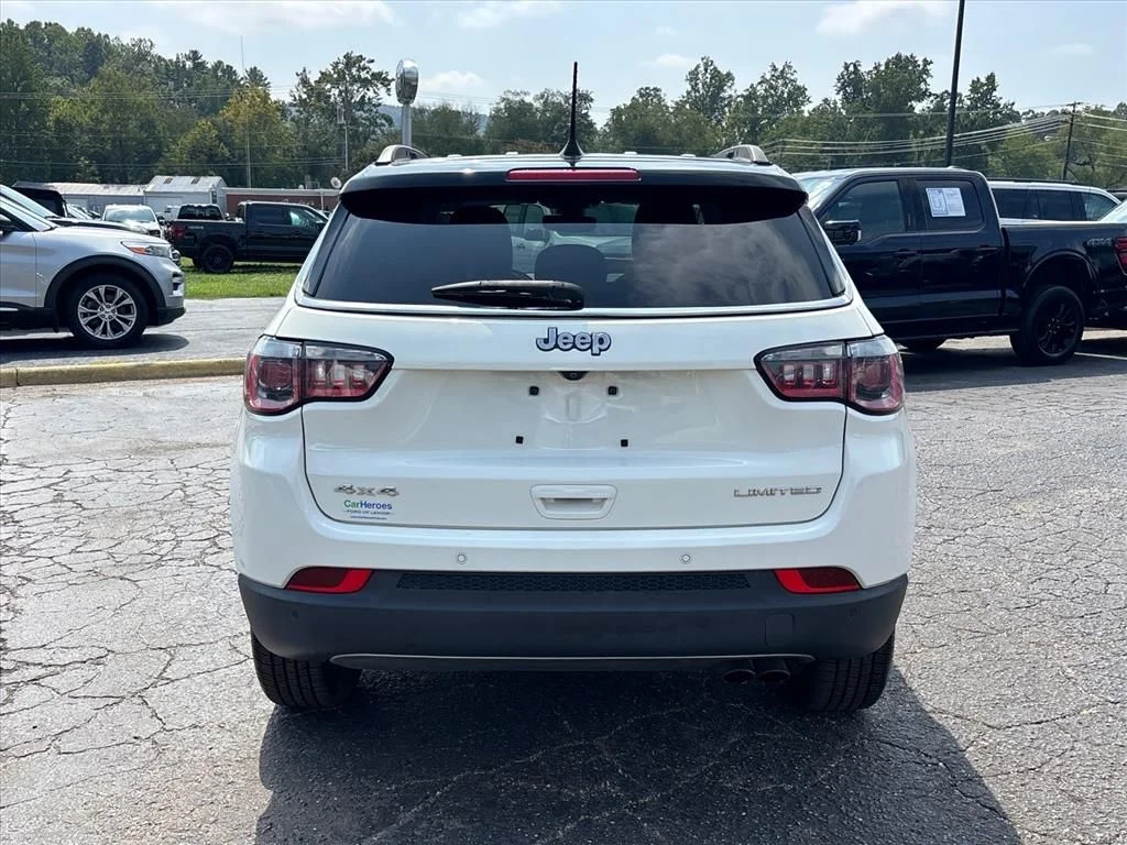 Used 2018 White Clearcoat Jeep Limited image 6