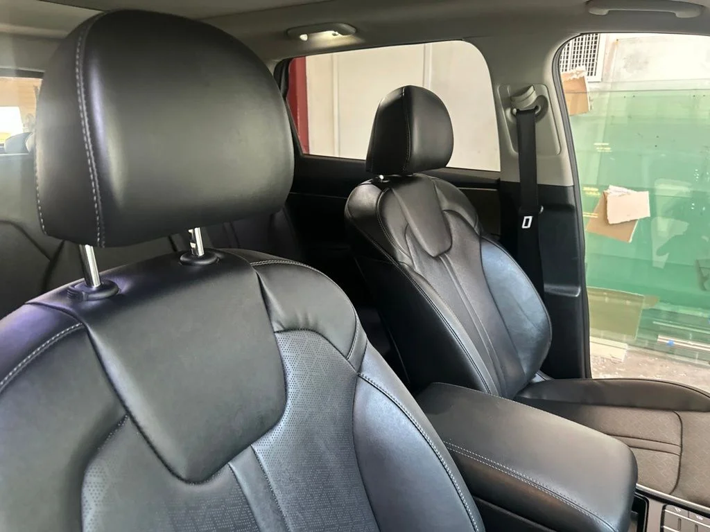 Used 2022 Gray Kia S image 34