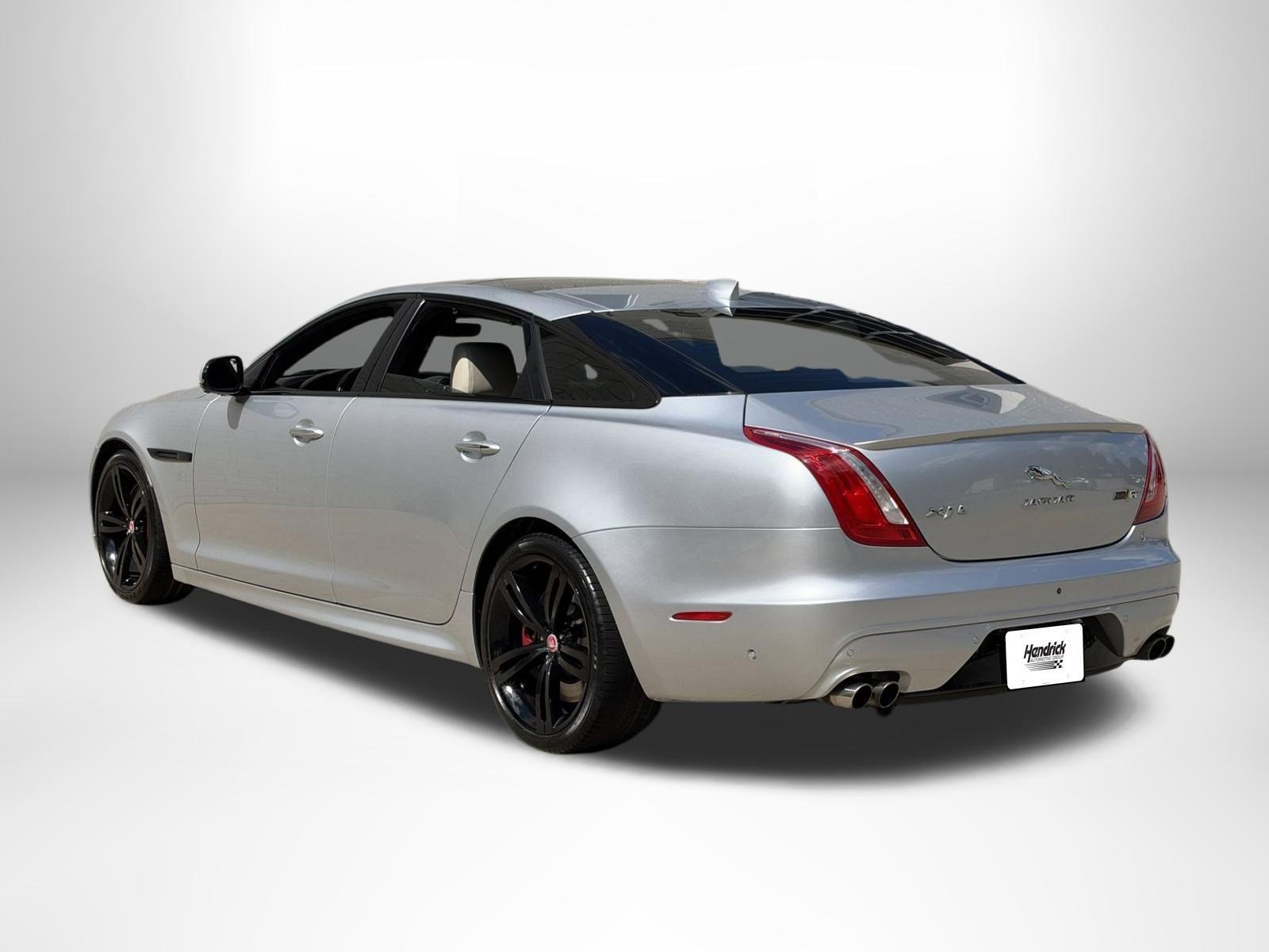 Used 2019 Silver Jaguar 575 image 5