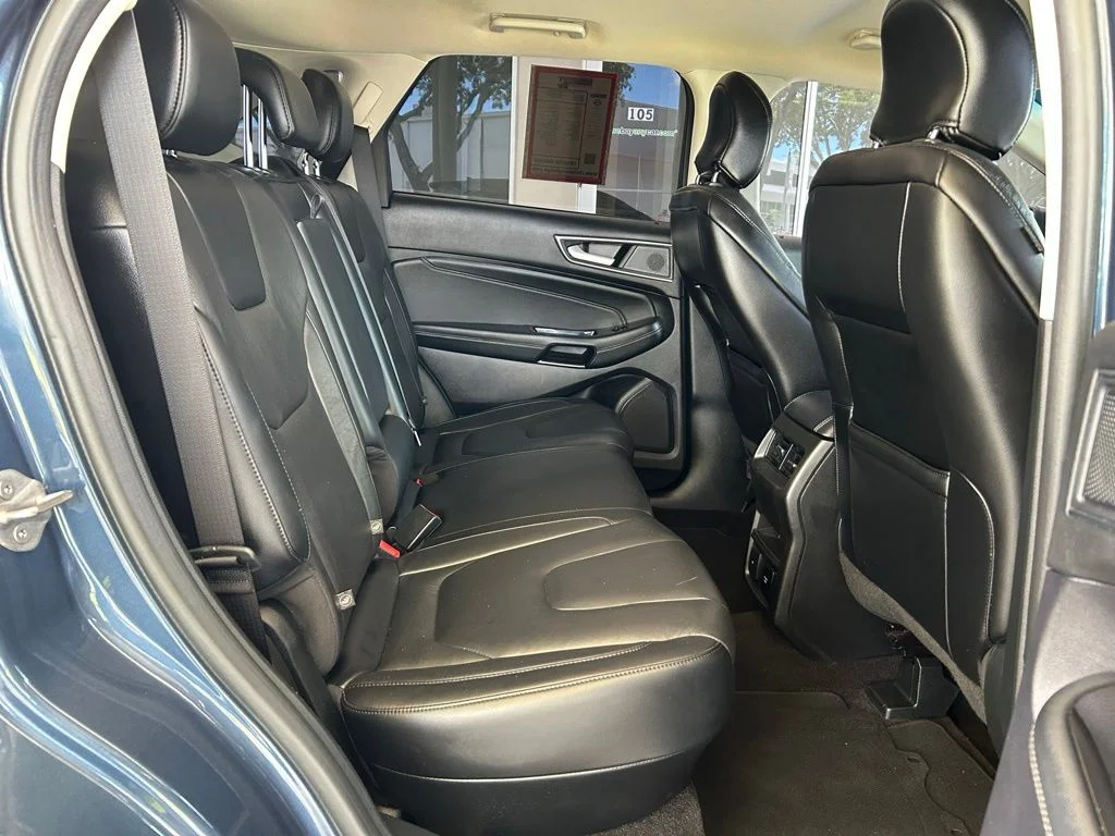 Used 2019 Blue Ford Titanium image 26