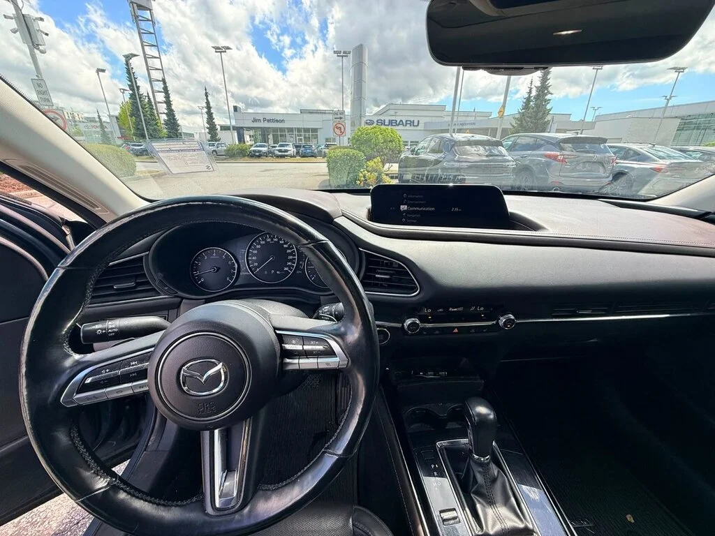 Used 2020  Mazda GT AWD 2.5L I4 CD at Dilawri Certified   Clean Tit image 10
