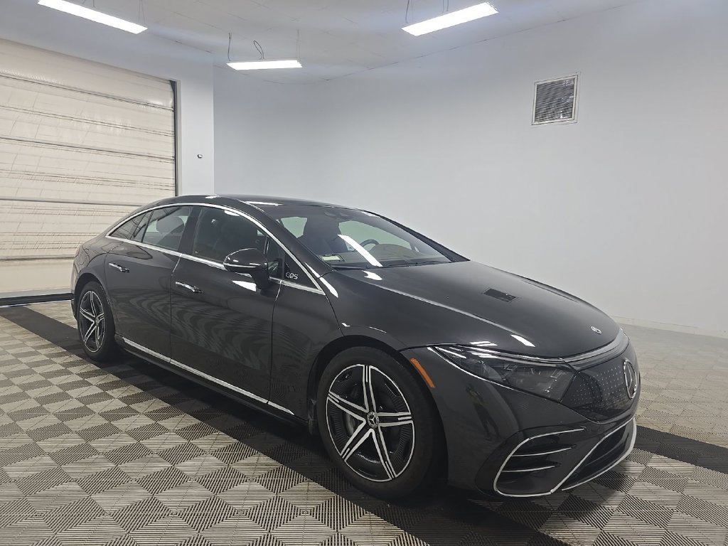 Certified Used 2024 Gray Mercedes-Benz 450 image 3
