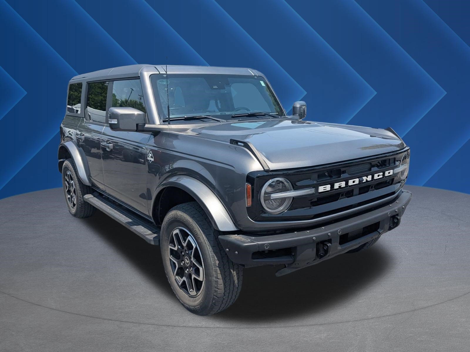 2023 Ford Bronco Outer Banks 4x4's photo