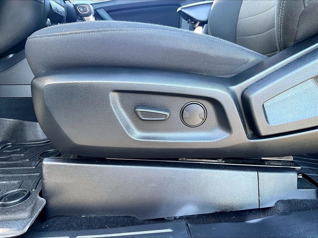 Used 2019 Blue Ford XLT image 27