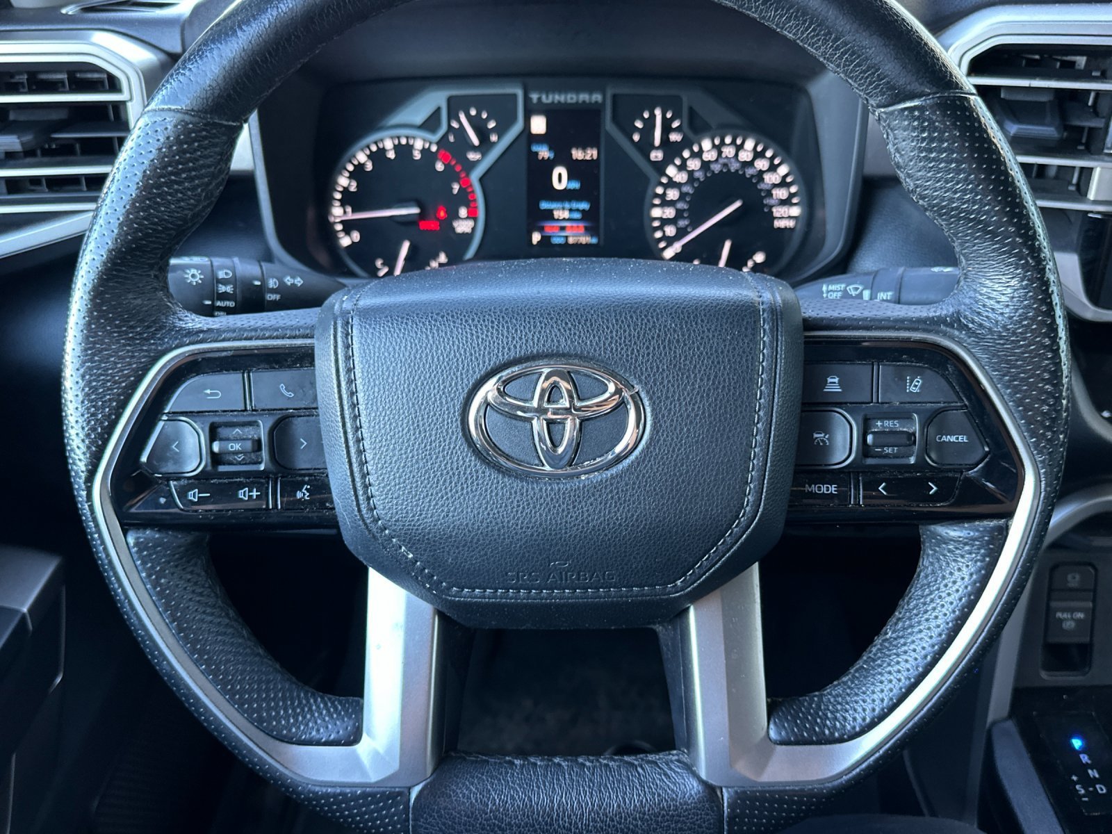 Used 2022 Midnight Black Metallic Toyota SR5 image 21