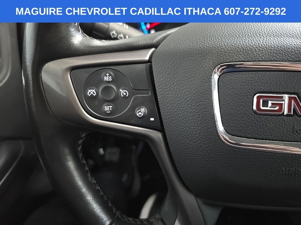 Used 2022 White GMC AT4 w/Leather image 19