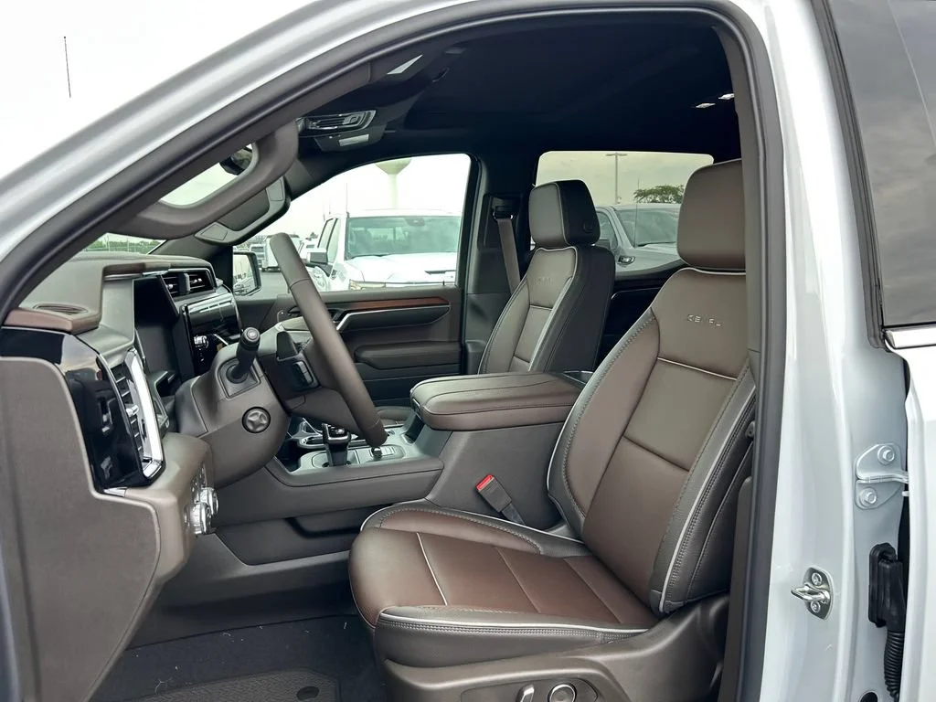 2026 GMC Sierra 1500 Denali - Photo 17