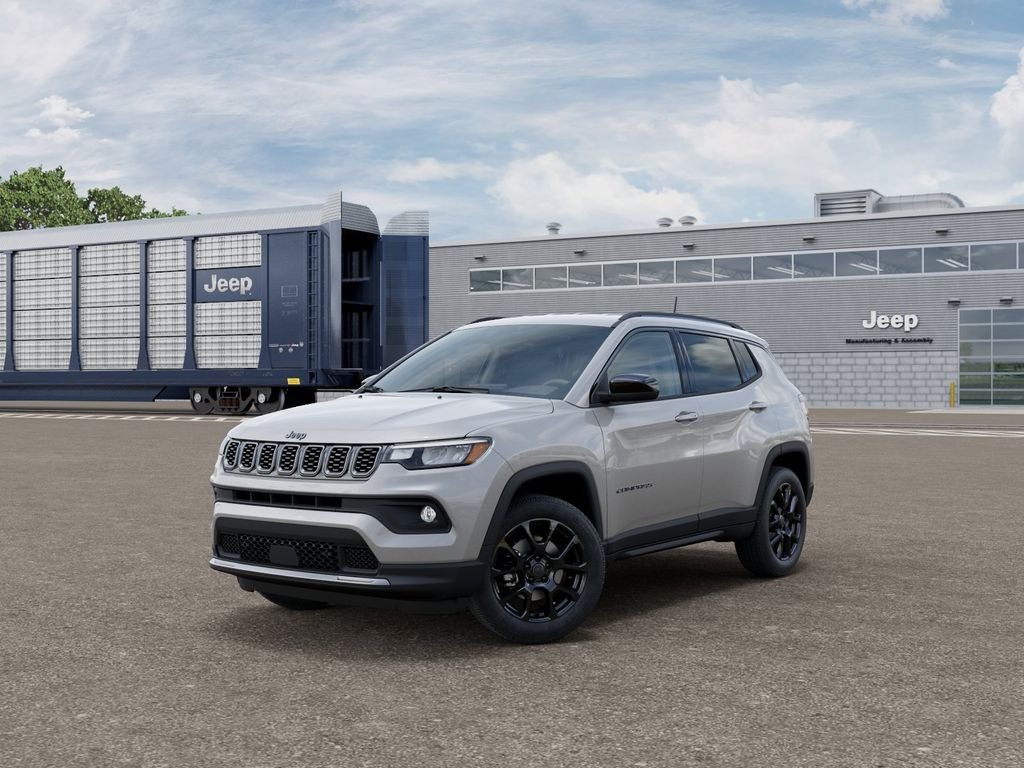 New 2026 Silver Zynith Metallic Clear-Coat Exterior Paint Jeep Latitude image 2