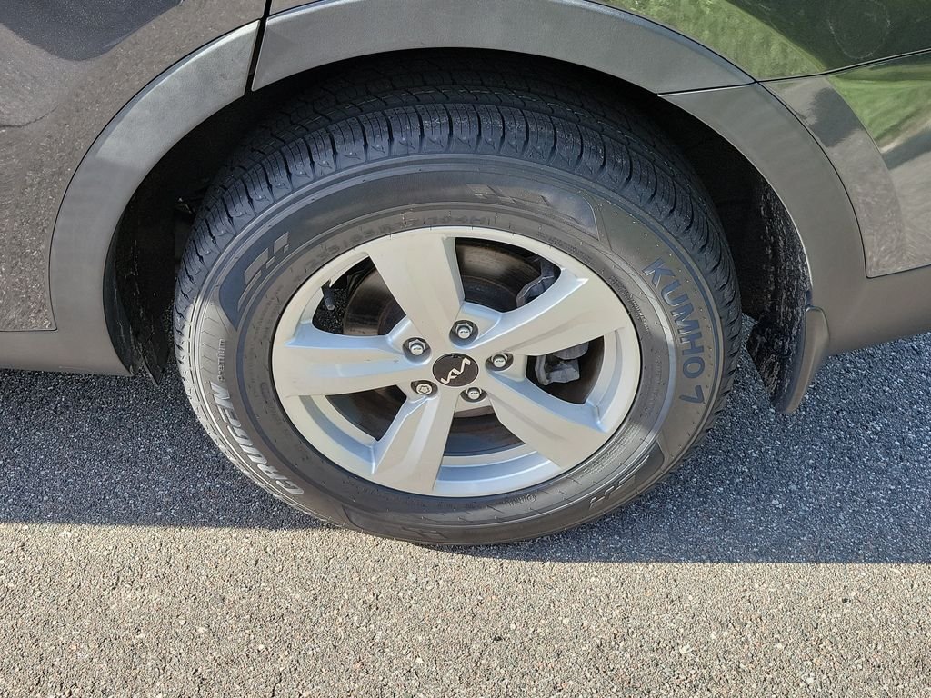 Certified Used 2022 Gravity Gray Kia LX image 39