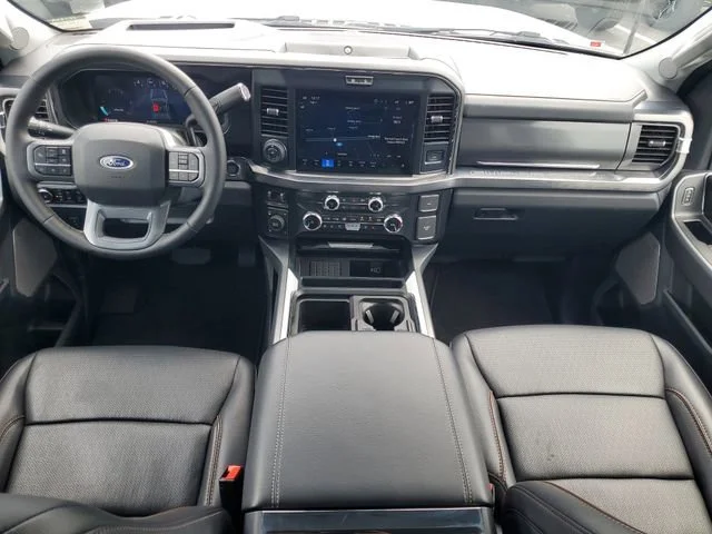 Used 2025 Avalanche Ford XL image 27