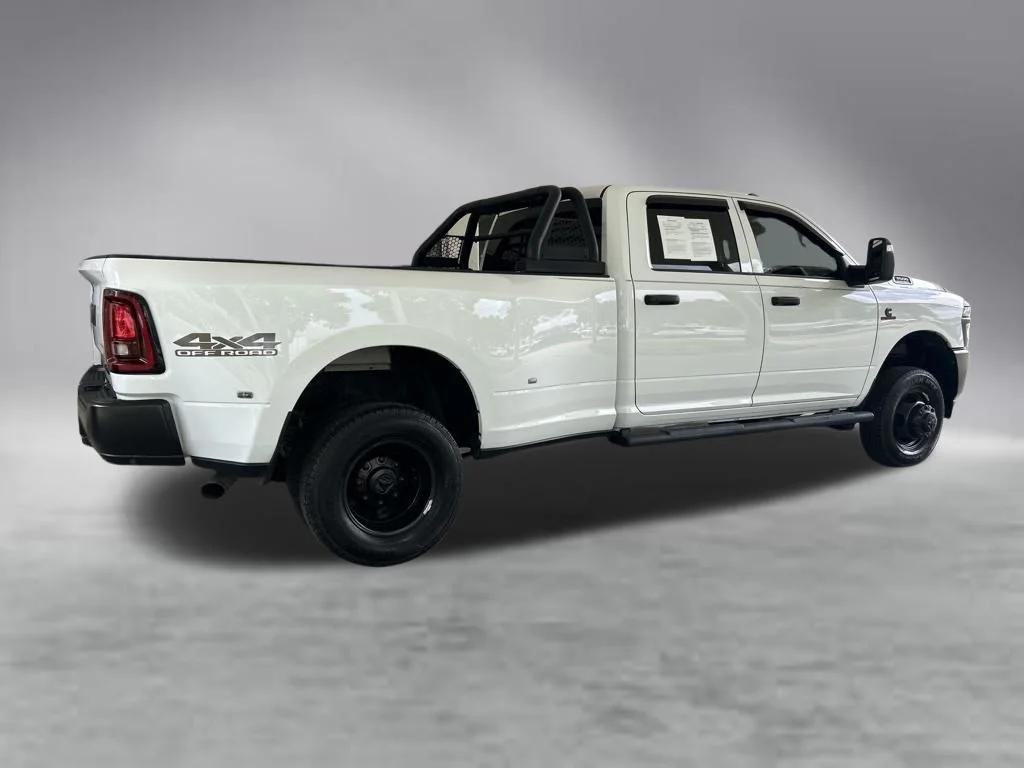 Used 2025 White Ram Tradesman image 2