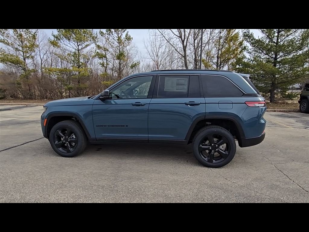 New 2026 Steel Blue Jeep Limited image 7