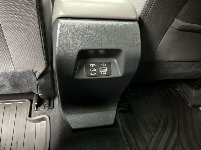 Used 2025 Crystal Black Pearl Subaru Premium image 12