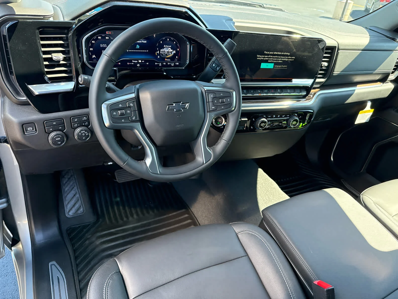 Used 2025 Sterling Gray Metallic Chevrolet LT image 7