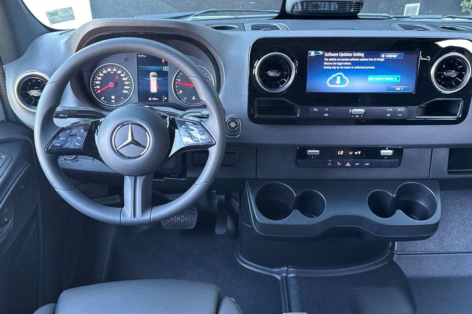 New 2026 Arctic+White Mercedes-Benz Cargo 144 WB image 21