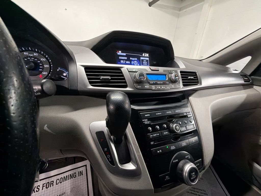 Used 2012 Polished Metal Metallic Honda EX-L image 16