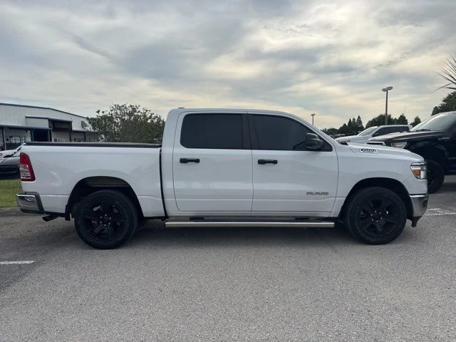 Used 2023 White Ram Big Horn/Lone Star image 4