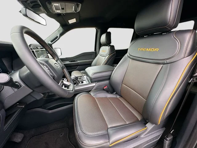 New 2026 Black Metallic Ford Tremor image 15